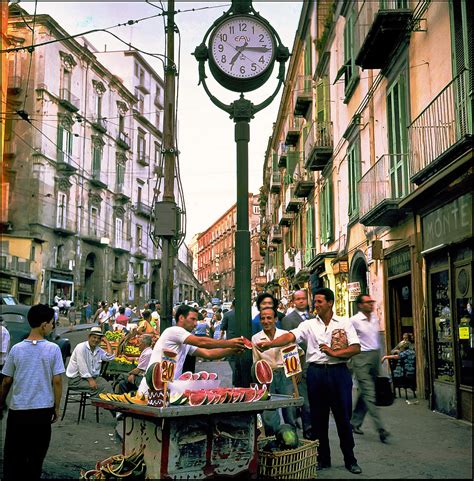 34 Stunning Color Photos Documented Everyday Life Of Naples In The Late