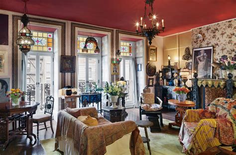 Get A Rare Look Inside The Homes Of The Chelsea Hotels Last Residents