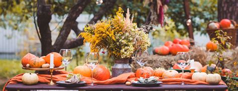 How To Decorate A Table For Thanksgiving Cv Linens