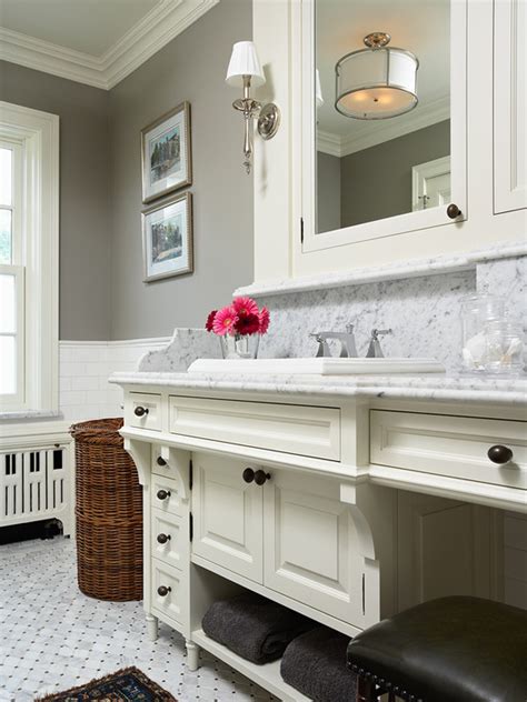 We use grey/gray as a verb to indicate that something is becoming or had become grey/gray. Rockport Gray - Transitional - bathroom - Benjamin Moore ...