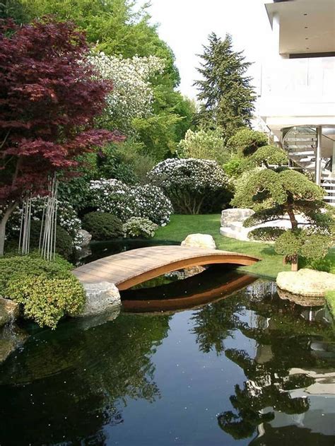 50 Beautiful Modern Backyard Landscaping Design Ideas Pimphomee