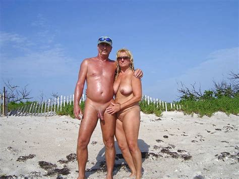 Mature Nude Couples 25 Immagini