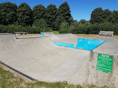 Lloyd Park Skatepark - Concrete Skatepark in Walthamstow