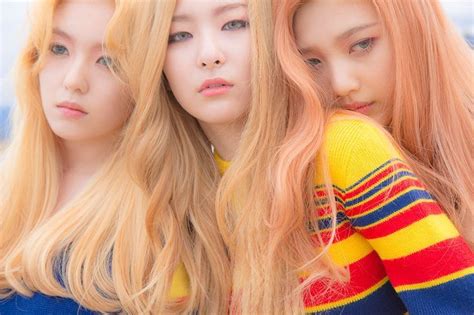 Korea Korean Kpop Idol Girl Group Band Red Velvets Ice Cream Cake