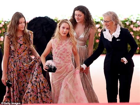 Annie Leibovitz Joined By Her Daughters On Met Gala Red Carpet Daily