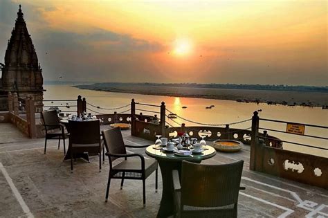 5 Star Hotels In Varanasi Near Ghat With Pictures Tusk Travel Blog