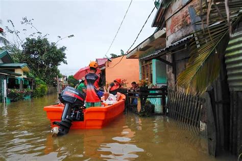 Flood Death Toll Rises To 17 Ndrrmc Abs Cbn News