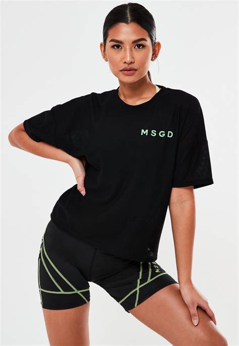 Camiseta deportiva oversize airtex MSGD en negro | Missguided