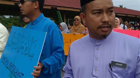 Many peoples call maulidur rasul day as known as milad un nabi, mawlid al nabi and more. Perarakan Maulidur Rasul - YouTube