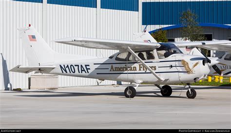 Aircraft Photo Of N107af Cessna 172r Skyhawk American Flyers