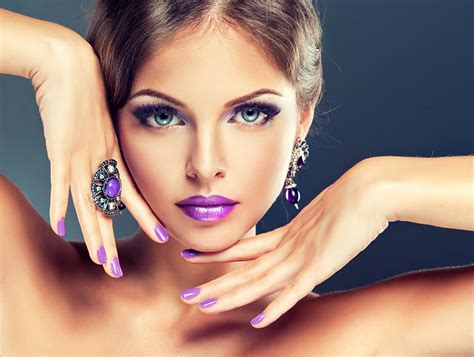 Photos Manicure Makeup Beautiful Face Girls Ring Fingers