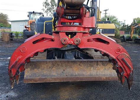 fixed rotating grapple robur hire excavator attachment hire