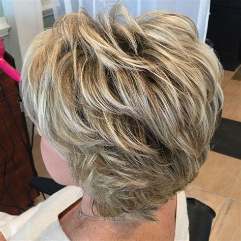 11 Short Medium Layered Haircuts For Over 50 Short Hairstyle Trends