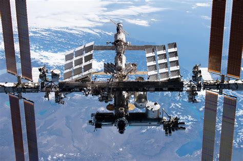 A Space Milestone Nasa Marks 25 Years Of The International Space Station