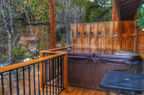 Fall River Cabins | The Inn on Fall River