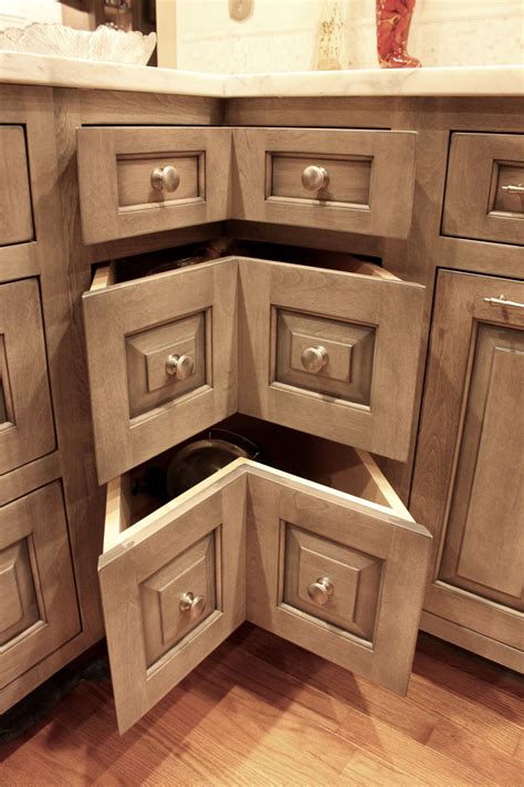 20 Corner Cabinet With Drawers