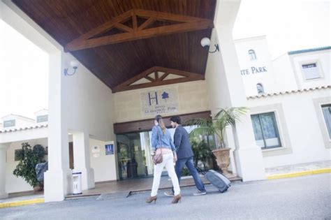 Maybe you would like to learn more about one of these? Reservar en Hotel Guadacorte Park en Los Barrios. Reserva ...