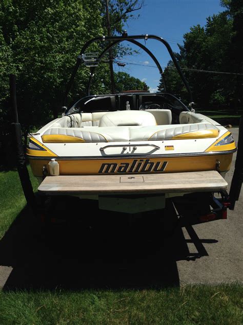 Boat is ver nice and in great condition inside and out. Malibu Response LXi 2003 for sale for $24,000 - Boats-from ...
