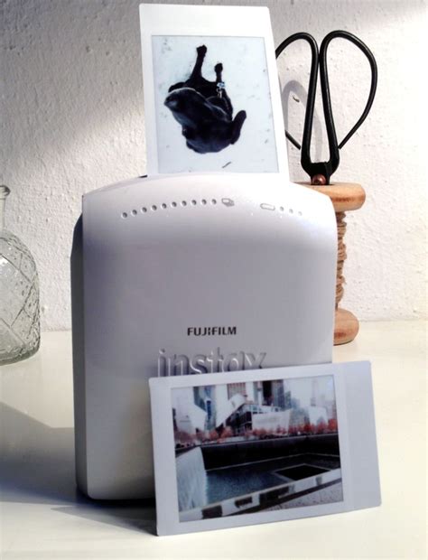 Instax Share Sp 1 Der Kleine Fotodrucker Für Reisen Parties Und