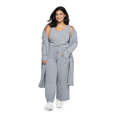 influential plus size model denise bidot launches first plus size collection 0x 5x at kohl s
