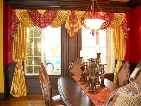 Dining rooms are the best place to enjoy your meal with your dear ones. #Windowtreatments Formal Dining Room with Red & Gold # ...