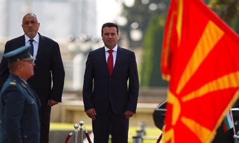 Wenn die eu keine verhandlungen mit uns startet, „droht nordmazedonien die rückkehr in den nationalismus, warnt zaev bei seinem besuch im renner institut in wien. Neue Ohrfeige für Nordmazedonien: Nun blockiert Bulgarien ...
