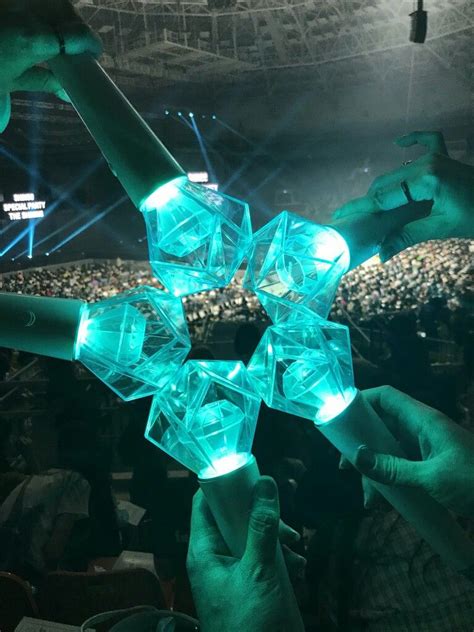 22 470 569 tykkäystä · 2 714 772 puhuu tästä. Pin by Valentine on 샤이니 | Shinee, Shinee five, Kpop aesthetic
