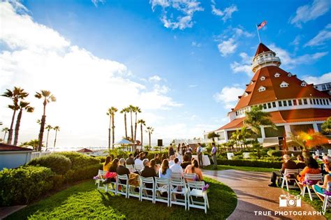 Hotel Del Coronado Historic Destination Wedding Paradise