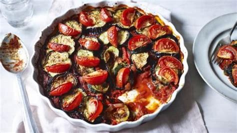 Lucy young is the author of eight cookbooks and has worked with mary berry for more than 25 years. The Low Carb Diabetic: Posh Roasted Vegetables : The Mary Berry Way | Roasted vegetables ...