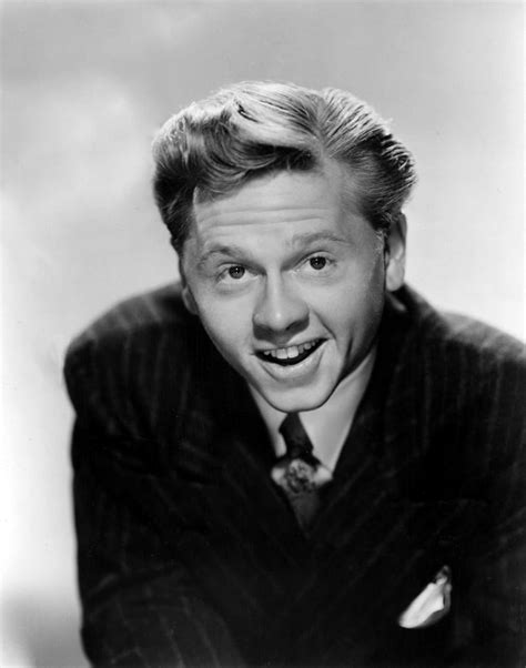 The mickey rooney show, também conhecido como hey mulligan, apareceu na nbc por 39 epsódios entre 1954 e 1955. Picture of Mickey Rooney