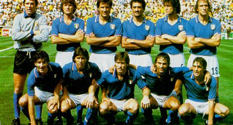 Formazione italia 1982 mondiali ile ilgili kitap bulunamadı. L'ignorante1.8 W il Mundial - Goldworld