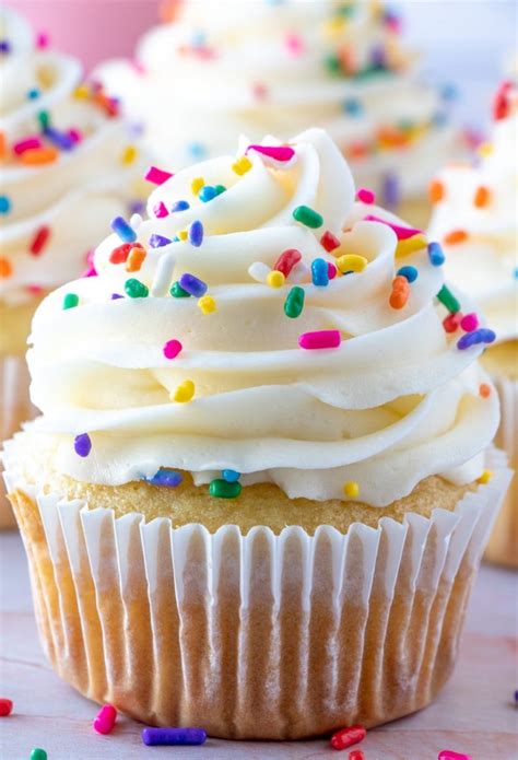 Easy vanilla mug cake recipe is the perfect dessert! Vanilla Cupcakes - Bakerish
