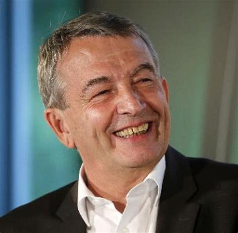 Für die europameisterschaft 2024 steht noch kein gastgeber fest. sp-Fußball-EM-2024-DFB-Chancen-Niersbach: Niersbach ...