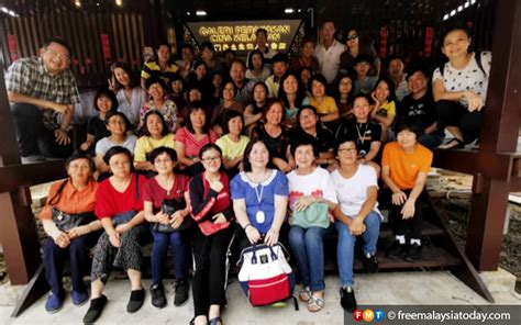 Sejarah masyarakat india di malaysia penerbit um. Cina Peranakan wujud sebelum Cheng Ho datang ke Melaka ...