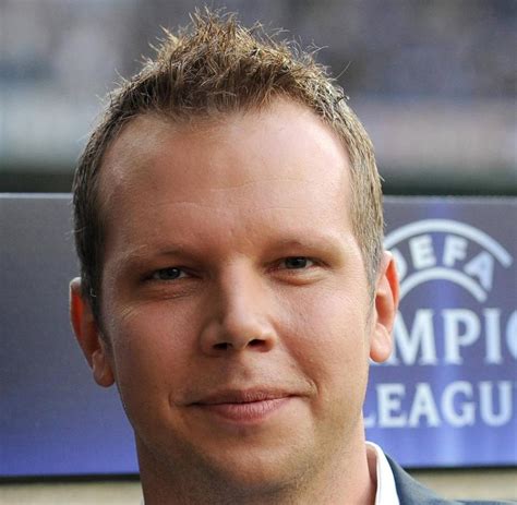 Wolff fuss is on twitter known as @wolfffuss. „Fifa 16": Fuss löst Breuckmann als Kommentator ab - WELT