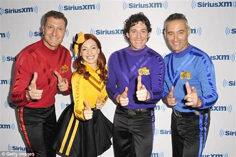 The Wiggles Anthony Field Back In Australia After Us Injury Daily