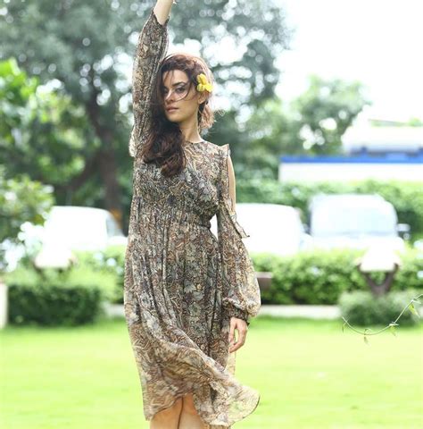 She explores her personal as well as professional life.iwmbuzz is the preferred destination for news and updates from the. Ekta kaul Photos: 35 hot, sexy and beautiful photos of ...