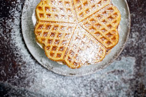 Waffeln so richtig knusprig Der beste Waffelteig und sein Geheimnis