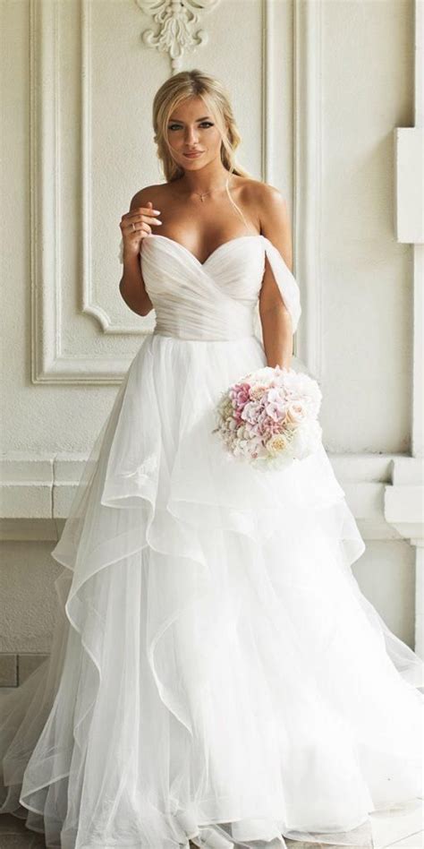 24 Romantic Bridal Gowns Perfect For Any Love Story Pretty Wedding