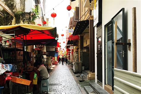 Concubine lane is another famous laneway in ipoh old town that has undergone a bit of a makeover in recent years. 3 Must-Visit Places In the Old Town of Ipoh - UPPRE