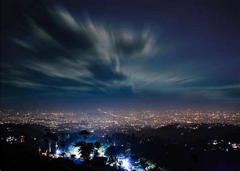 Maybe you would like to learn more about one of these? Wisata Malam di Bukit Dengan Pemandangan Kota yang Indah
