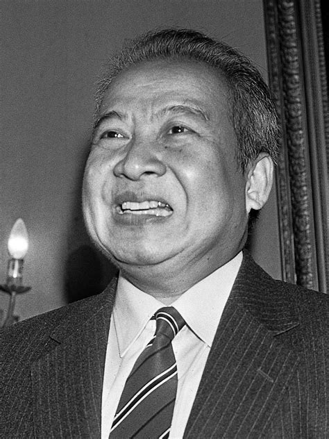 Norodom Sihanouk 1983 노로돔 시아누크 위키백과 우리 모두의 백과사전