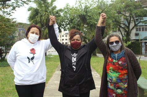 Mães De Maio Conquistam Monumento Em Praça De Santos Sp Ponte Jornalismo