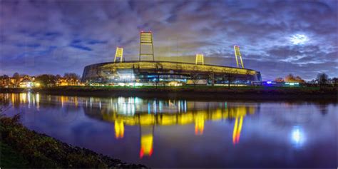 Eine sammlung von die schönsten und besten werder bremen wallpapers mit logo. Tanja Arnold Photography Weserstadion in the moonlight ...