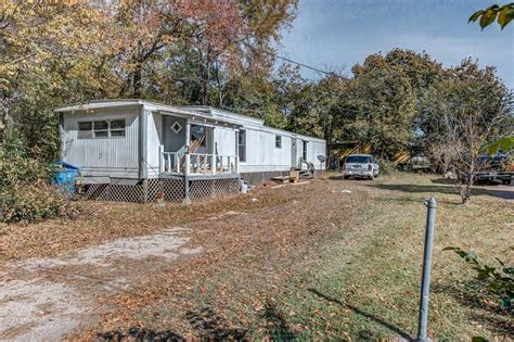 3 reviews of twin city housing house has been unlevel since the week of being set up. Mobile Home, Residential - Lufkin, TX - mobile home for ...