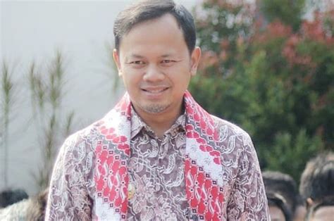 Bapaku pulang dari kota instrumental mp3 & mp4. Pulang dari Turki, Wali Kota Bogor dan Istri Masuk Daftar ...