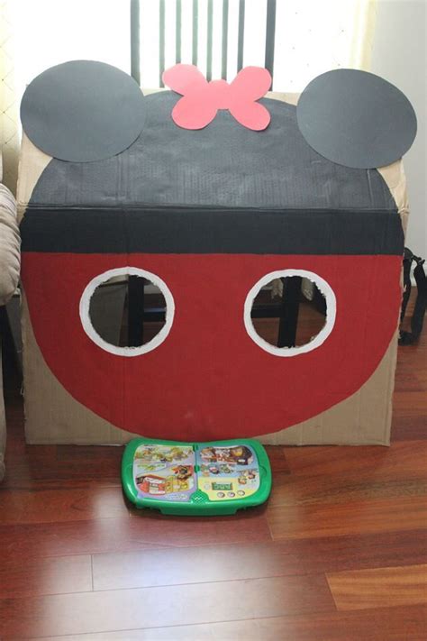 There's a party at minnie mouse's house! DIY Minnie Mouse Birthday Party Bean Bag Toss Party Game ...