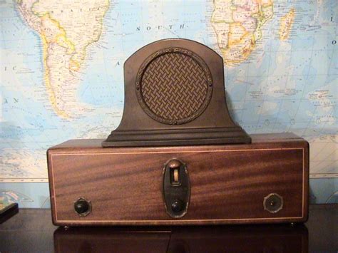 1927 RCA Radiola 18 with 100A speaker