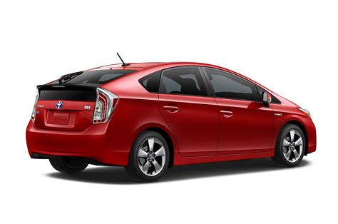 Toyota Prius 2015 Price In Pakistan Review Full Specs And Images