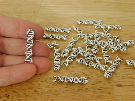 Dna Strand Pendants Charms Antique Silver Tone 285x65x4mm Science